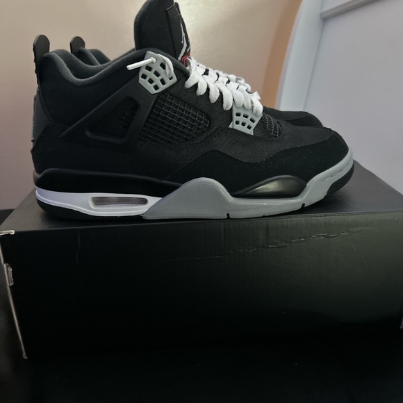 Jordan 4 black canvas
